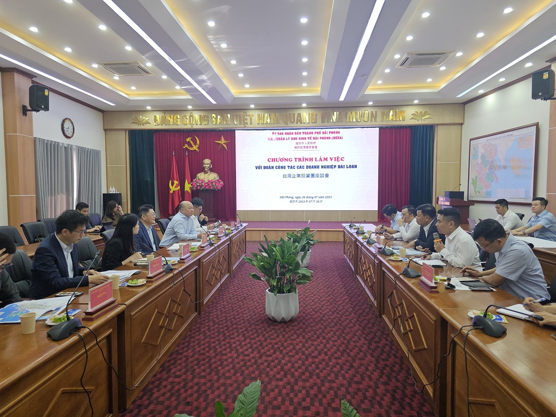 Hải Phòng đề xuất doanh nghiệp Đài Loan đầu tư vào khu phi thuế quan, vận tải, logistics 9 Quang cnh bui lam vic