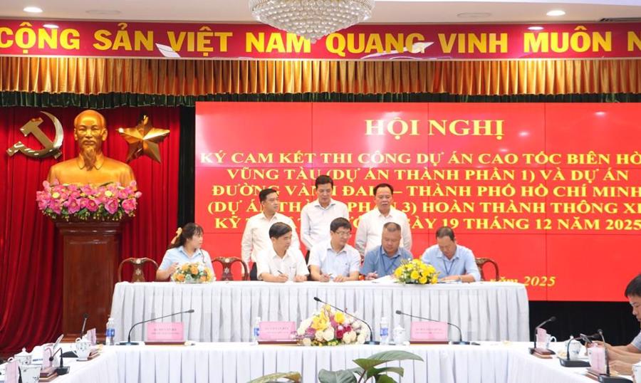 Hai dự án trọng điểm tại Đồng Nai được cam kết hoàn thành trong tháng 12/2025 8 đồng nai