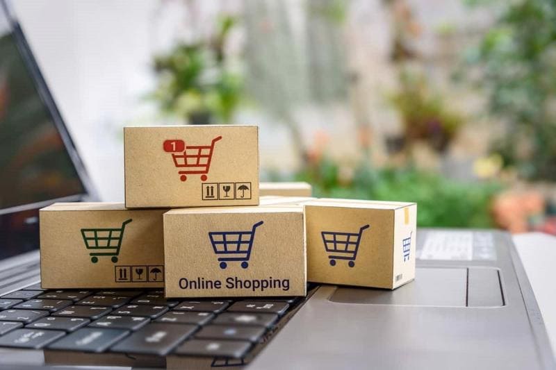 Chật vật trên sàn thương mại điện tử: Hướng đi nào cho doanh nghiệp vừa và nhỏ Việt Nam? 7 thương mại điện tử