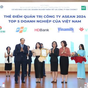 quản trị công ty fpt