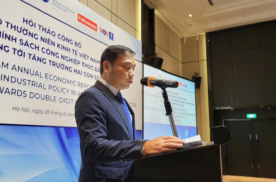 Định vị vai trò chính sách công nghiệp trong Báo cáo Kinh tế thường niên 2025 8 chính sách công nghiệp thúc đẩy kinh tế tư nhân